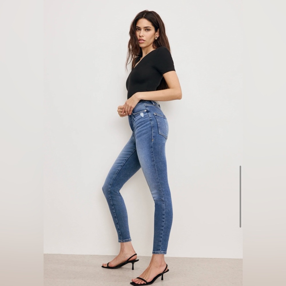 EUC Good American Good Waist Skinny Cropped Jeans- Indigo326 - Picture 2 of 13